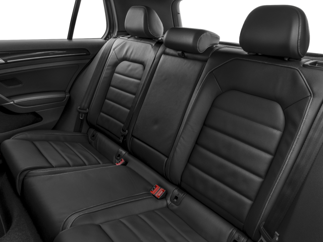 2017 Volkswagen Golf R DCC & Navigation 4Motion