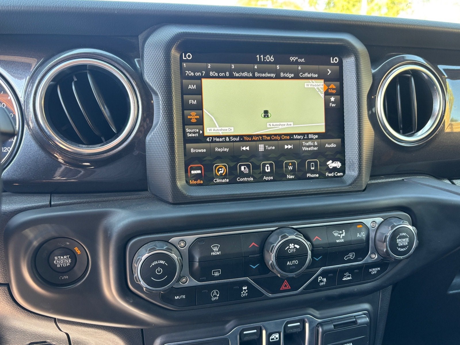 2021 Jeep Wrangler Unlimited Sahara Altitude - Photo 14