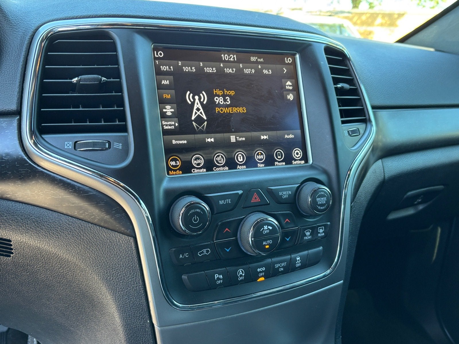 2018 Jeep Grand Cherokee Altitude