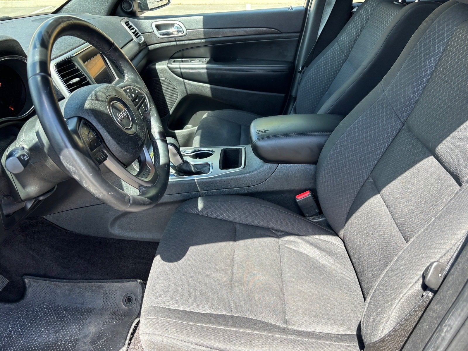 2018 Jeep Grand Cherokee Laredo E