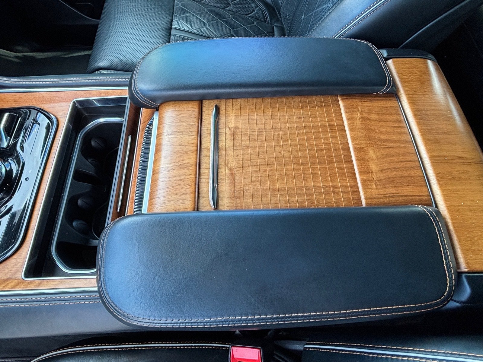 2024 Jeep Grand Wagoneer L Series III