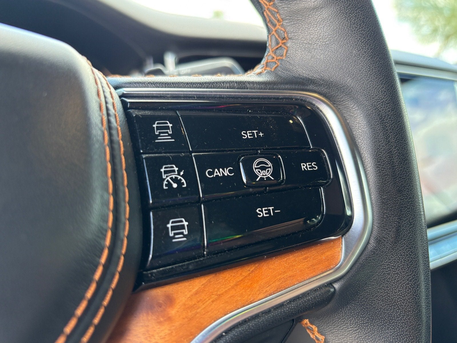 2024 Jeep Grand Wagoneer L Series III