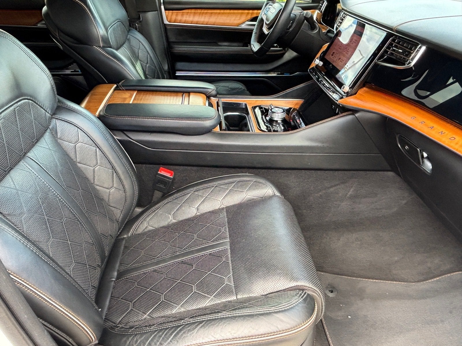 2024 Jeep Grand Wagoneer L Series III