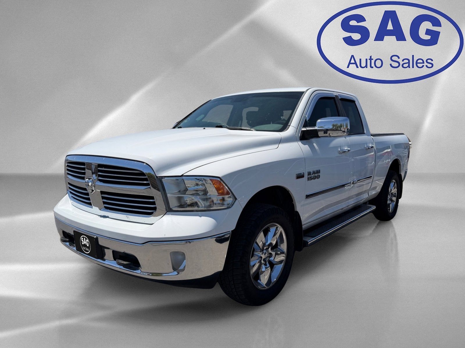 2016 RAM 1500 SLT