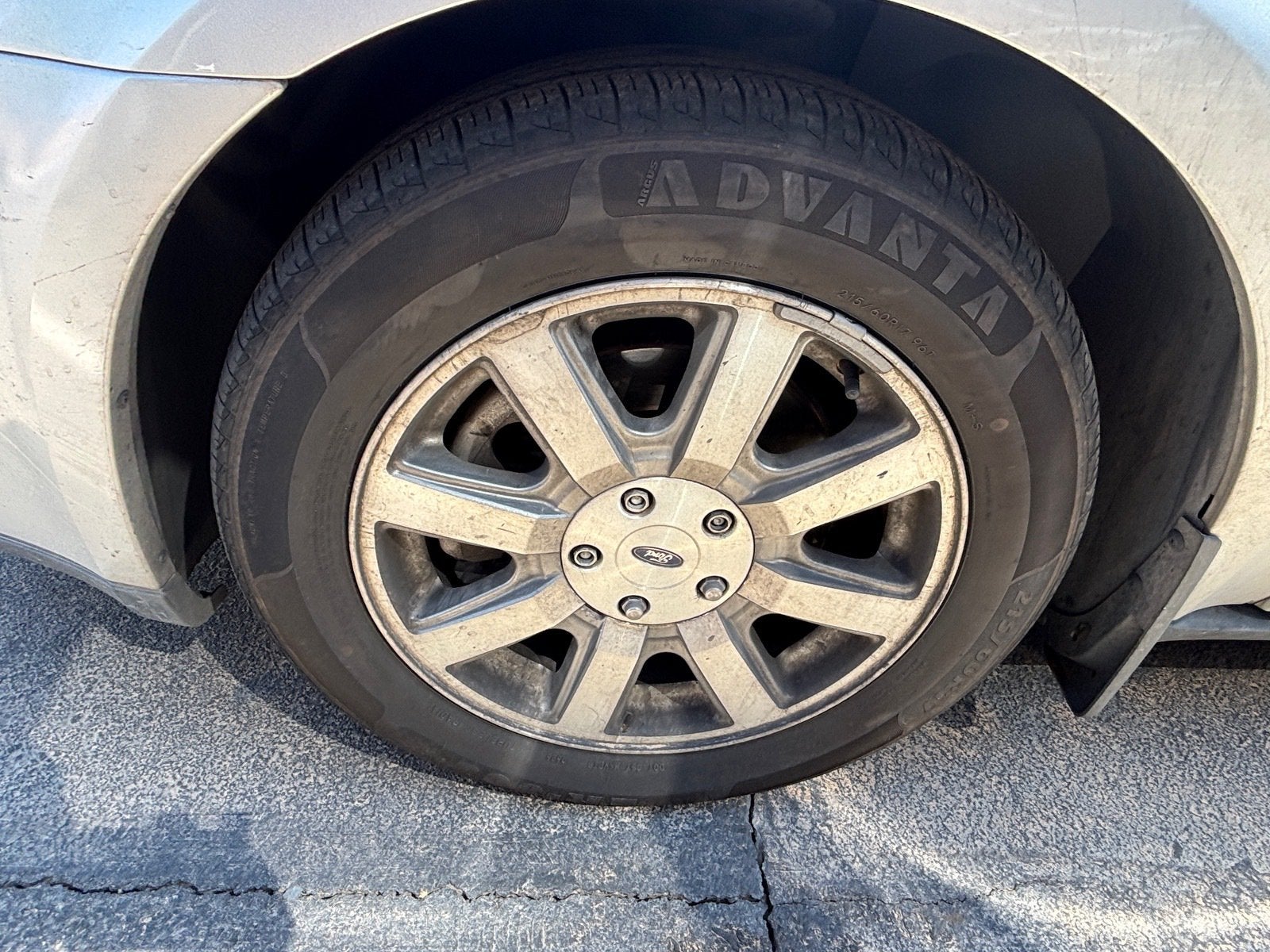 2009 Ford Taurus SEL