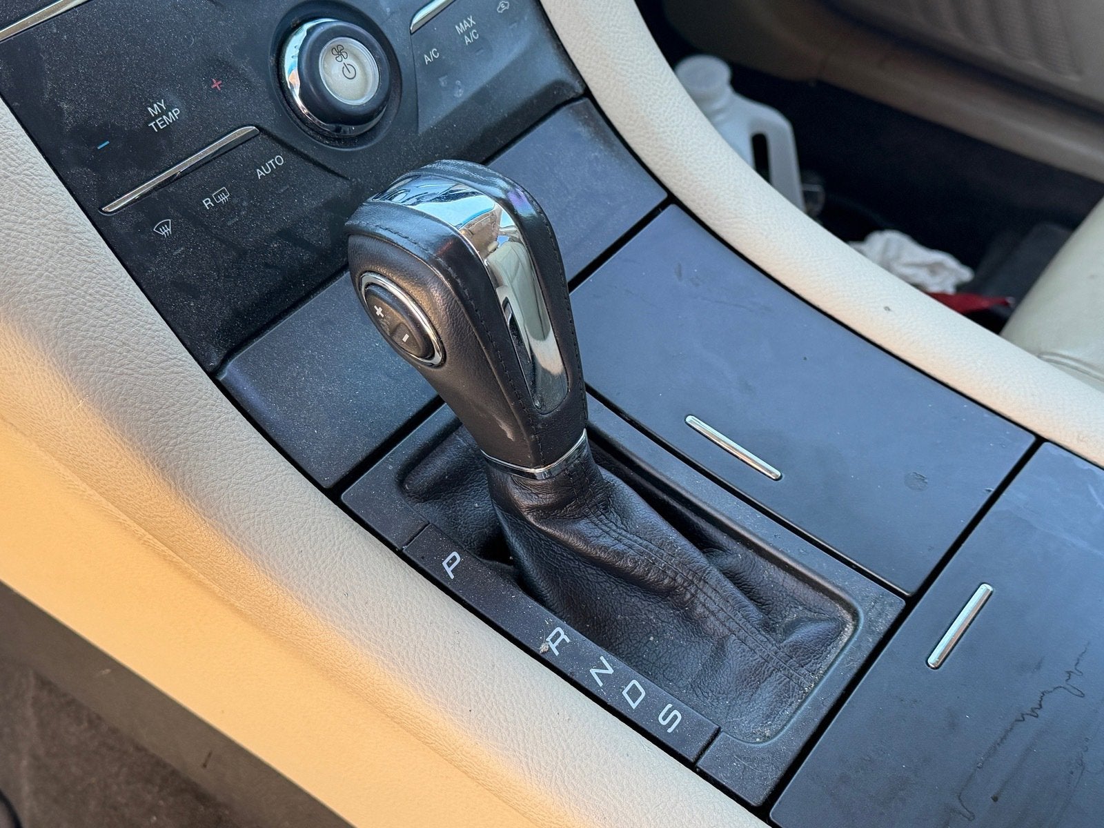 2013 Ford Taurus SEL