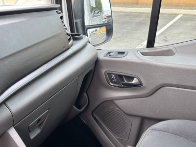 2022 Ford Transit Passenger Wagon XLT
