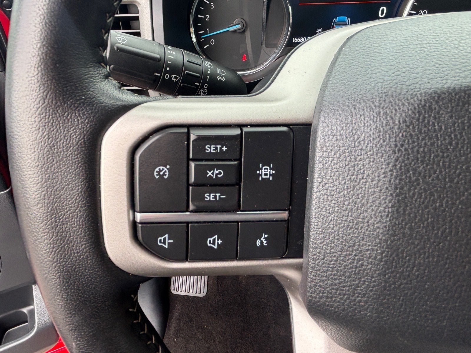 2023 Ford Expedition XLT - Photo 22