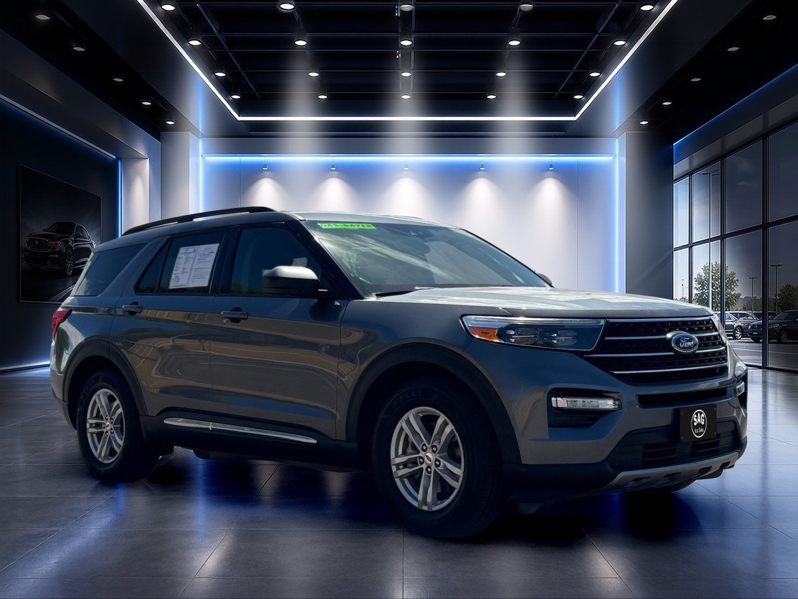 2023 Ford Explorer XLT