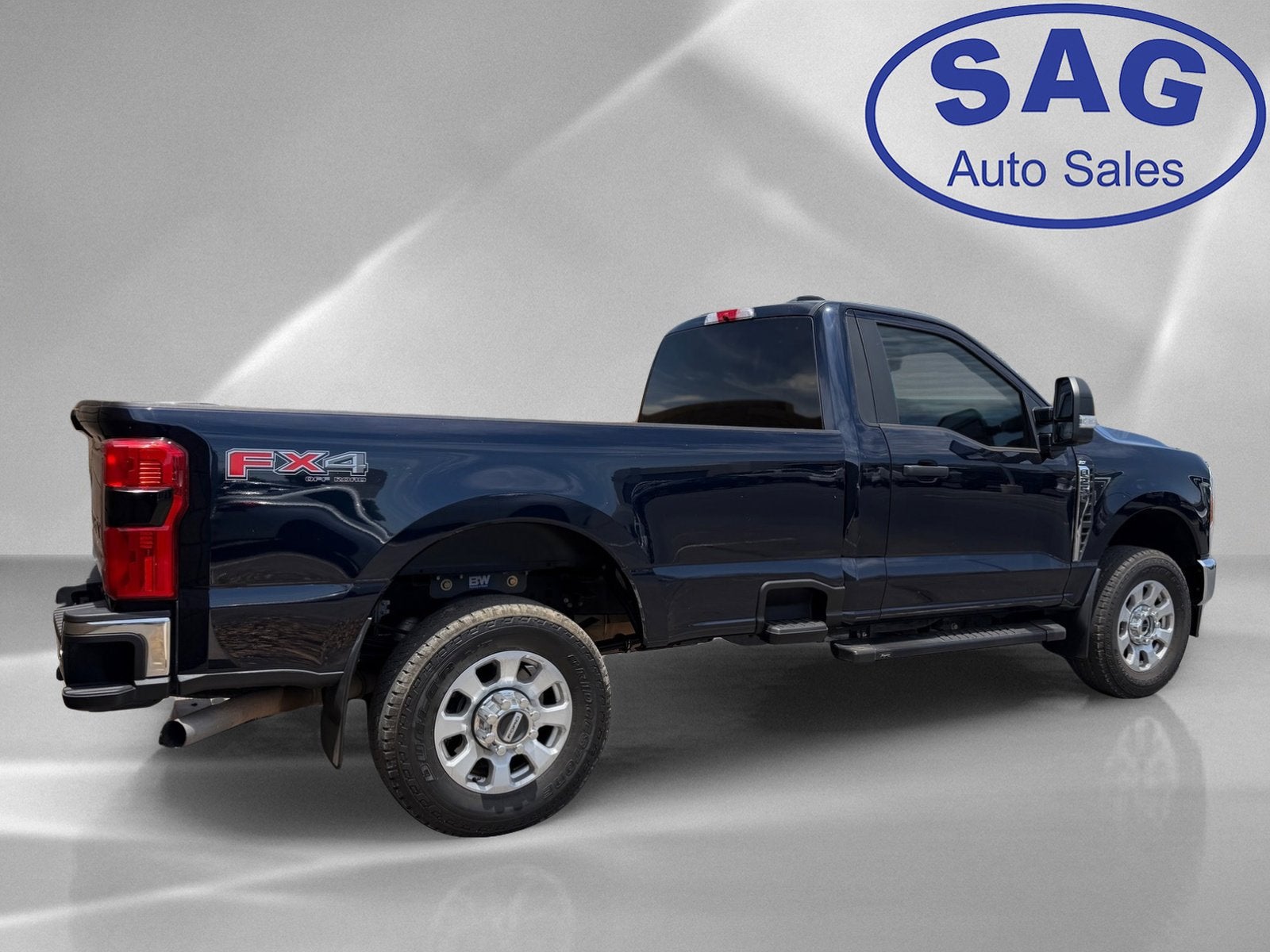 2023 Ford Super Duty F-250 SRW XLT