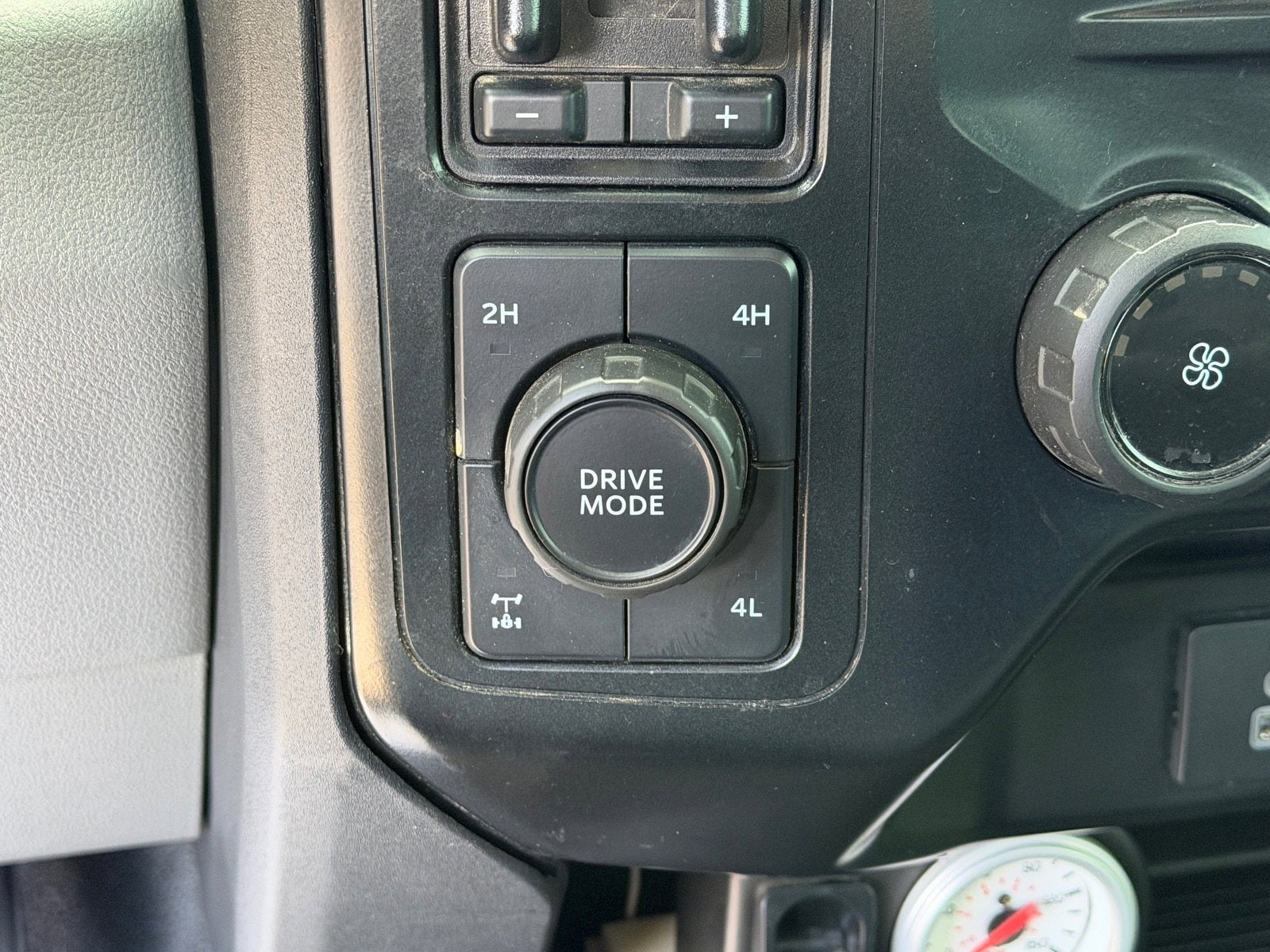 2023 Ford Super Duty F-250 SRW XLT