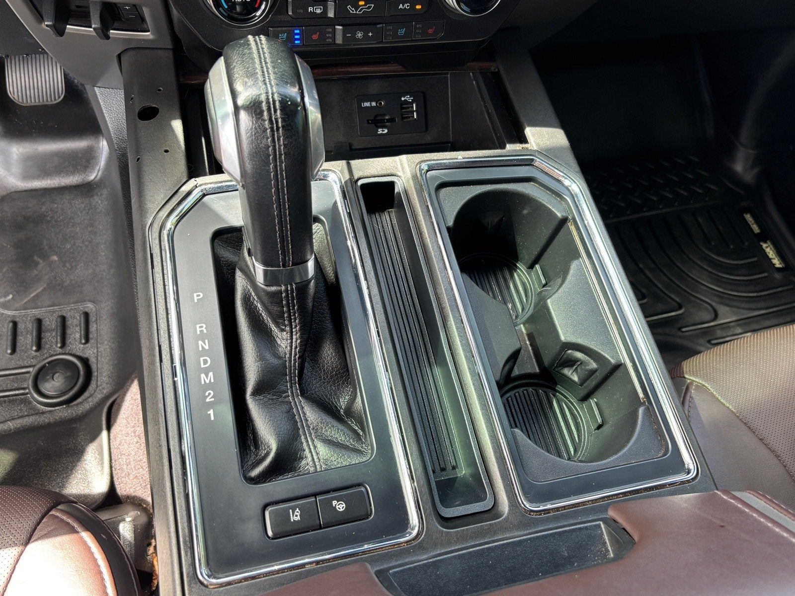 2015 Ford F-150 Platinum