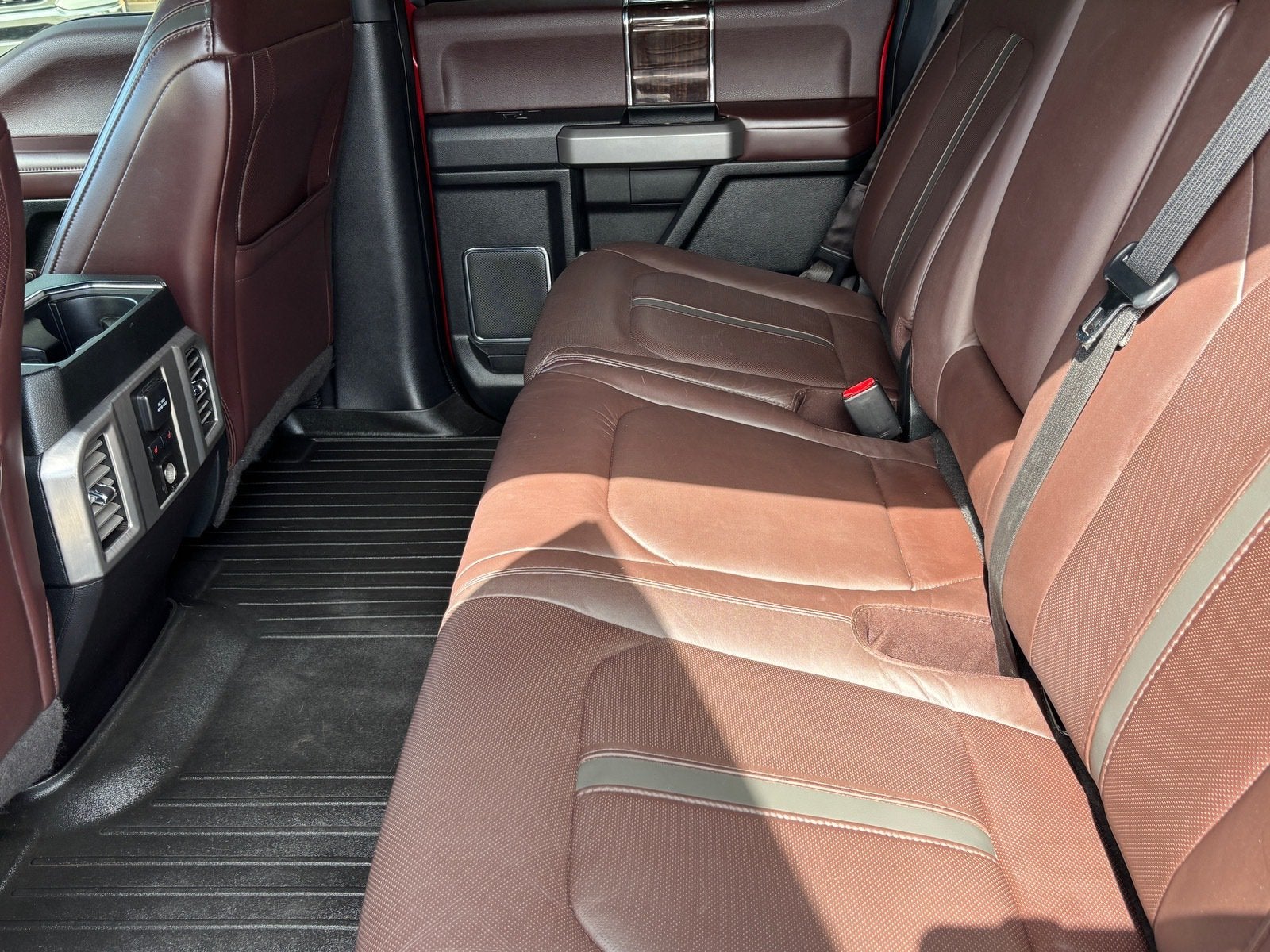 2015 Ford F-150 Platinum