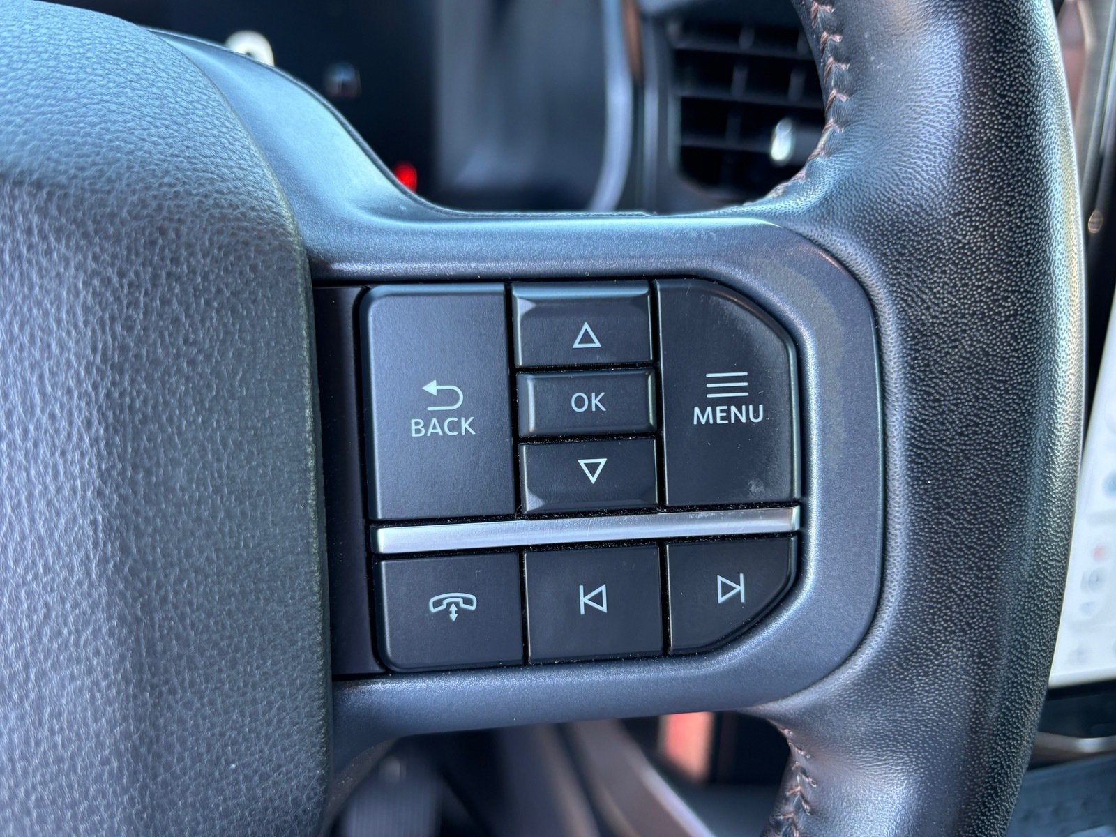 2023 Ford F-150 Lightning LARIAT