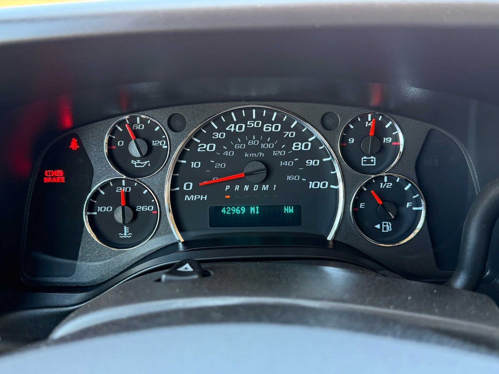 2023 Chevrolet Express Passenger LS