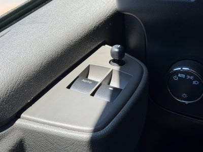 2023 Chevrolet Express Passenger LS