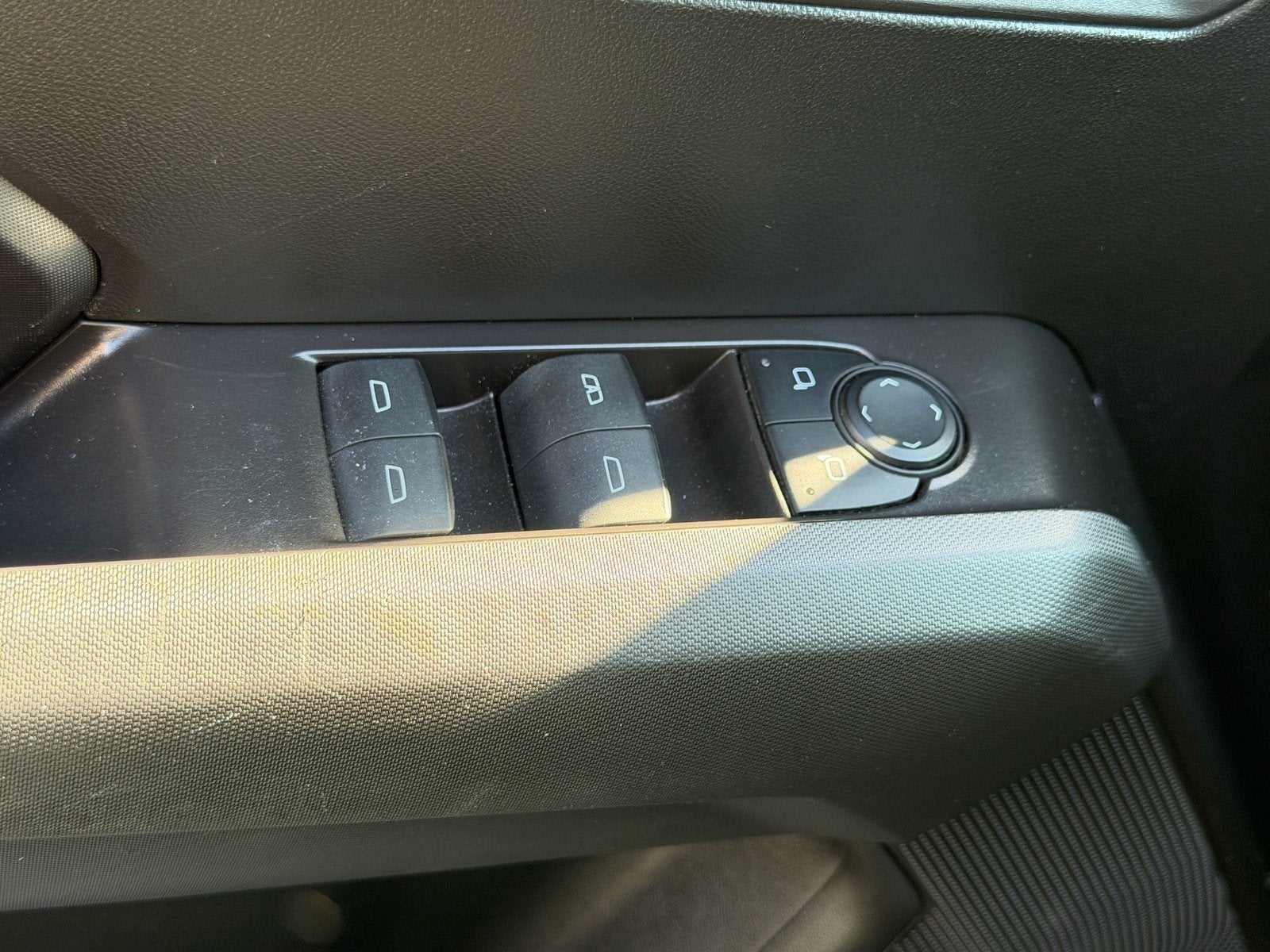 2024 Chevrolet Colorado 2WD LT
