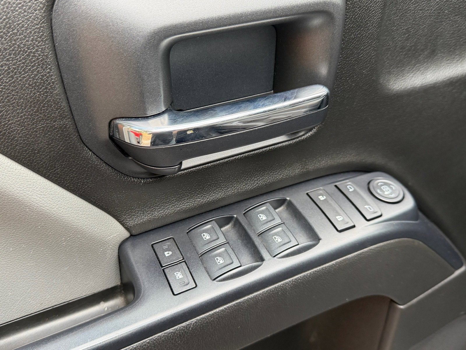 2018 Chevrolet Silverado 1500 LS