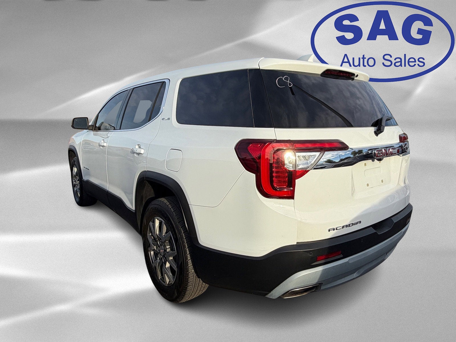 2022 GMC Acadia SLE