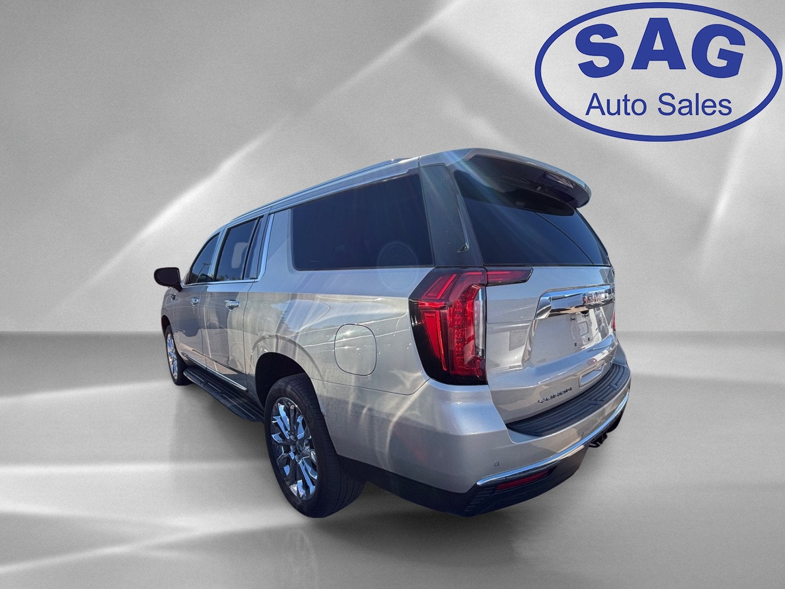 2023 GMC Yukon XL SLT