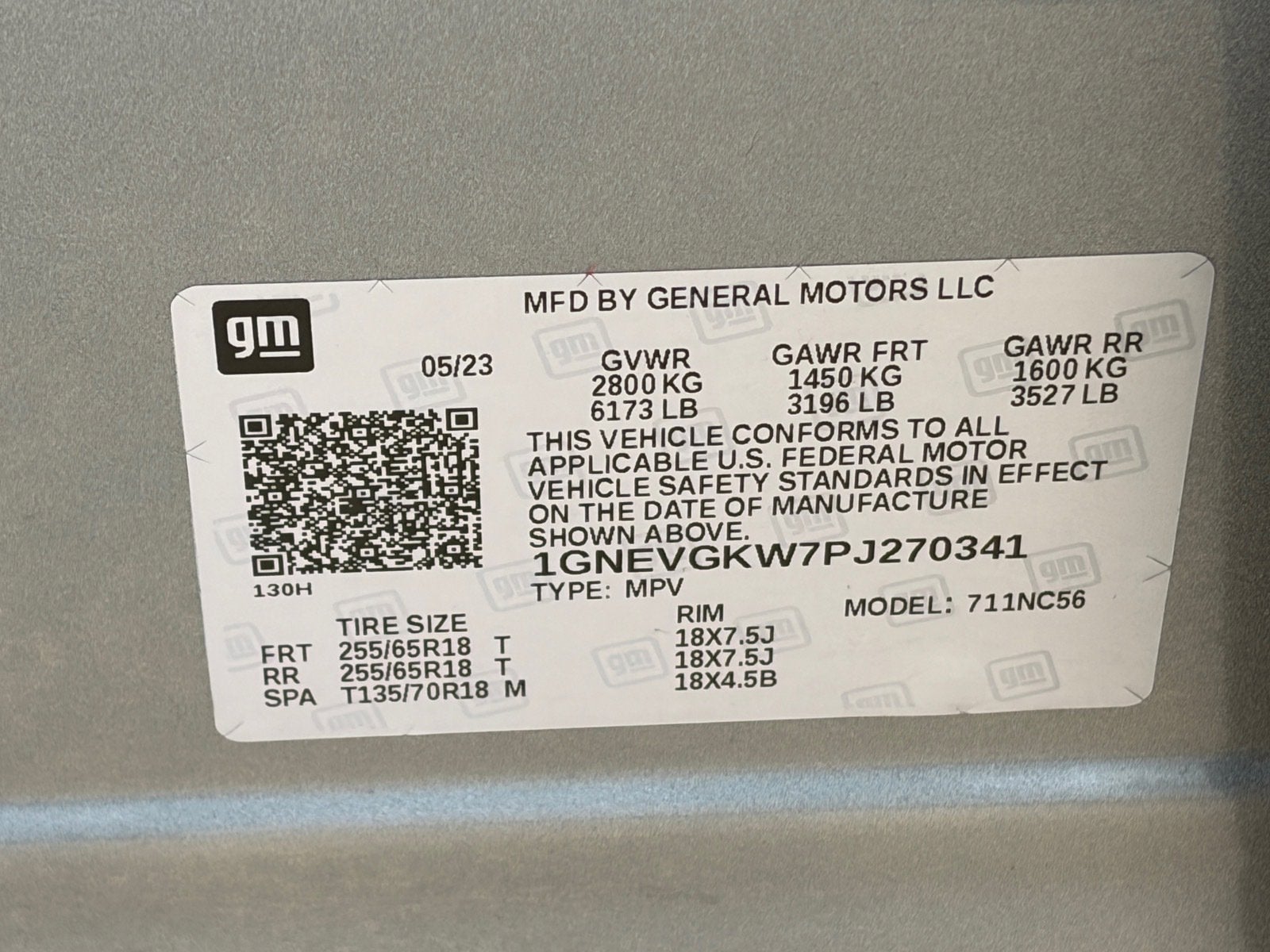 2023 Chevrolet Traverse LT Cloth