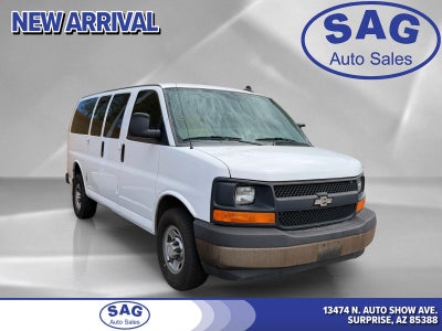2017 Chevrolet Express Passenger LS