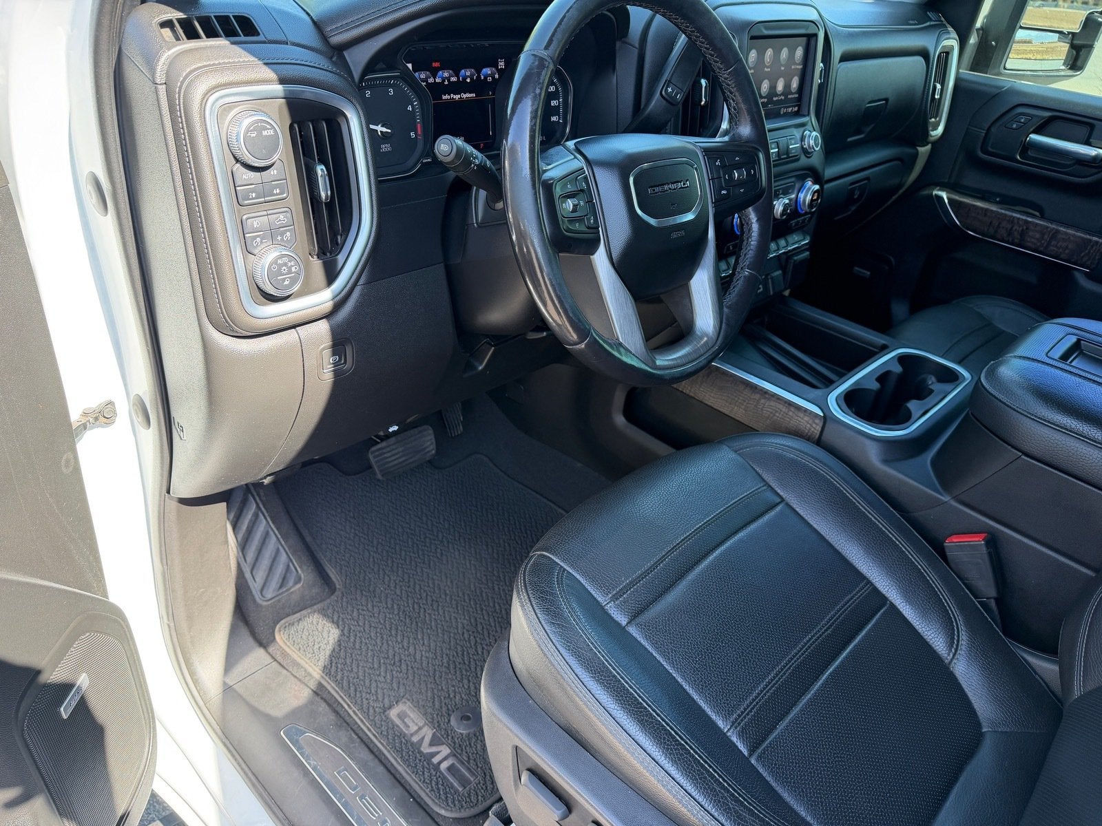 2022 GMC Sierra 3500HD Denali