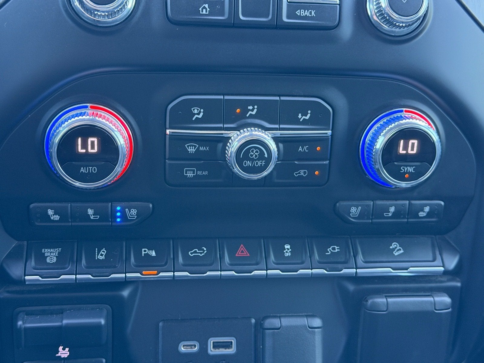 2022 GMC Sierra 3500HD Denali