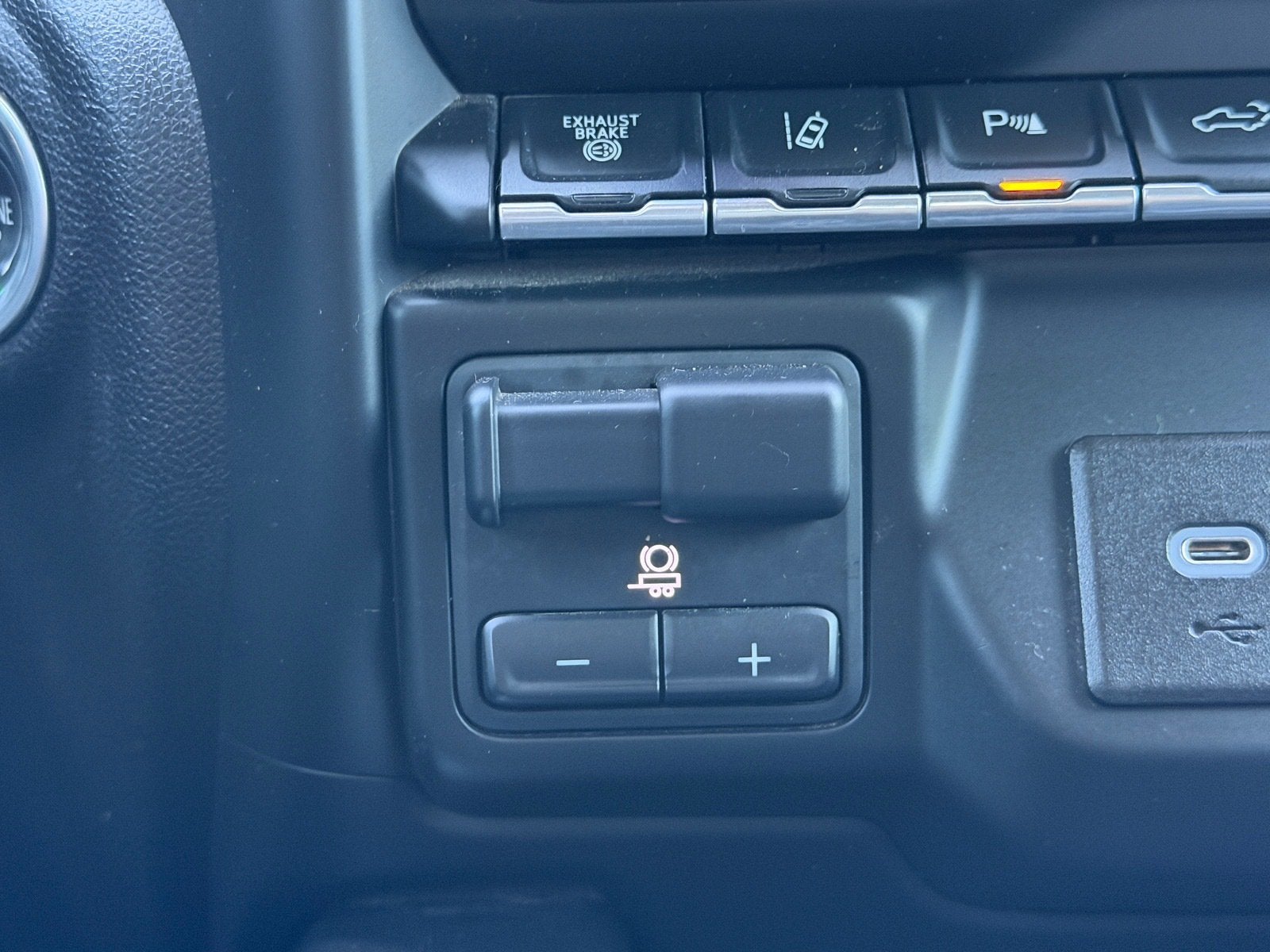 2022 GMC Sierra 3500HD Denali