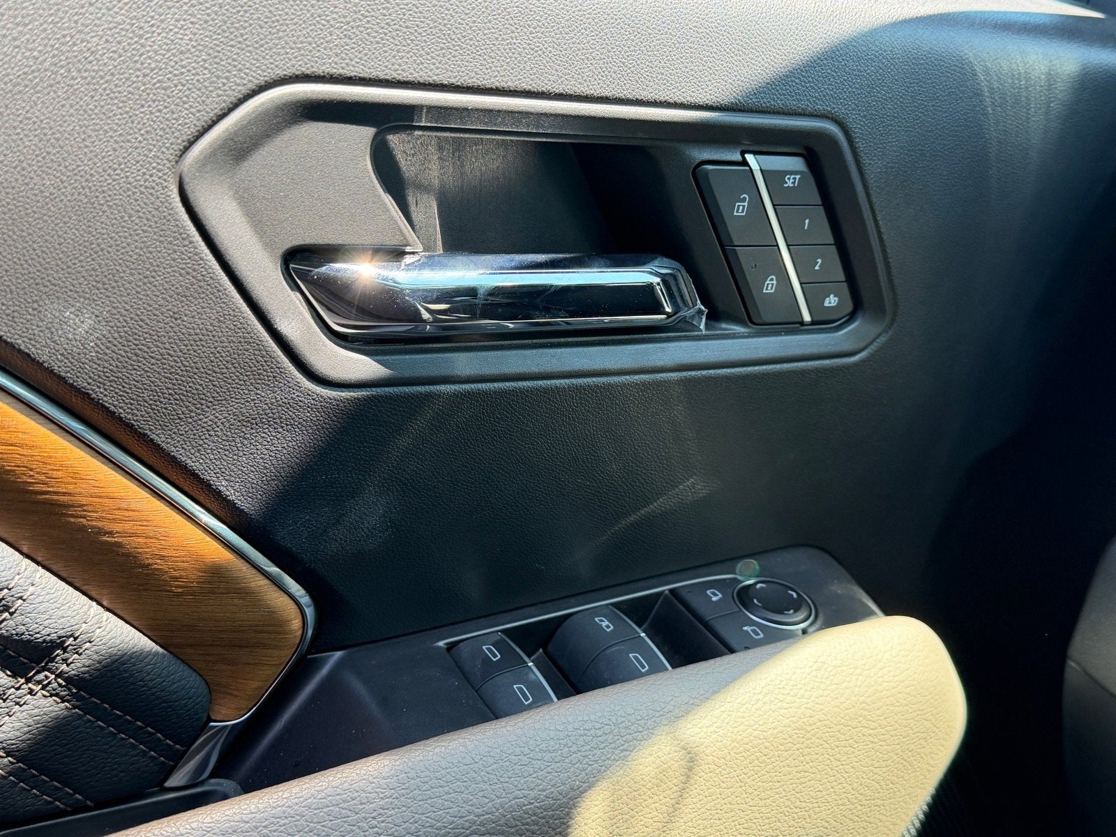 2024 GMC Canyon 4WD Denali