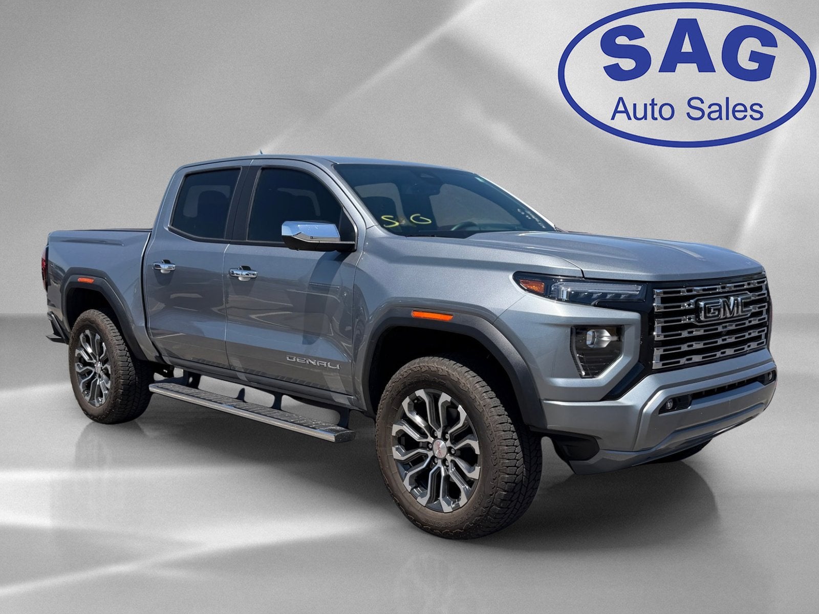 2024 GMC Canyon 4WD Denali