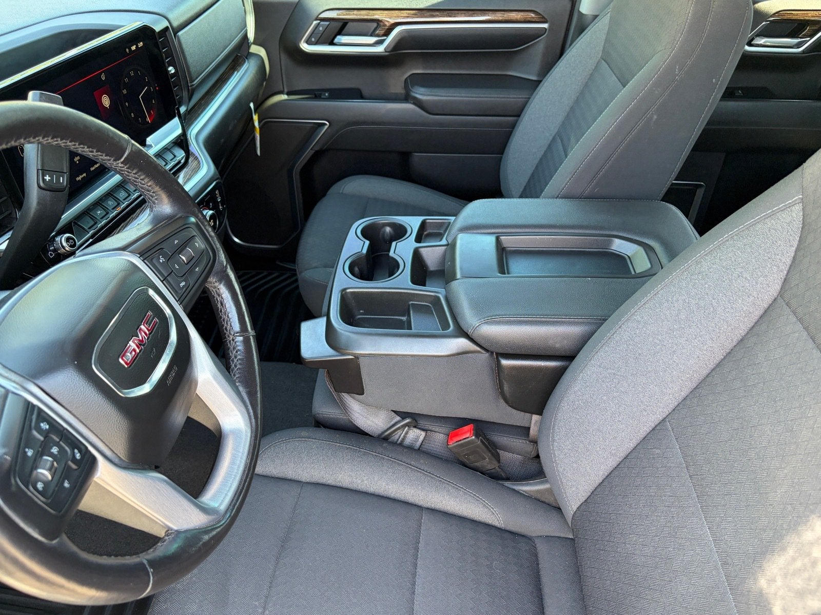 2022 GMC Sierra 1500 SLE