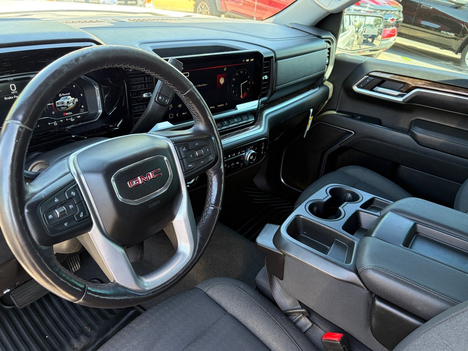 2022 GMC Sierra 1500 SLE