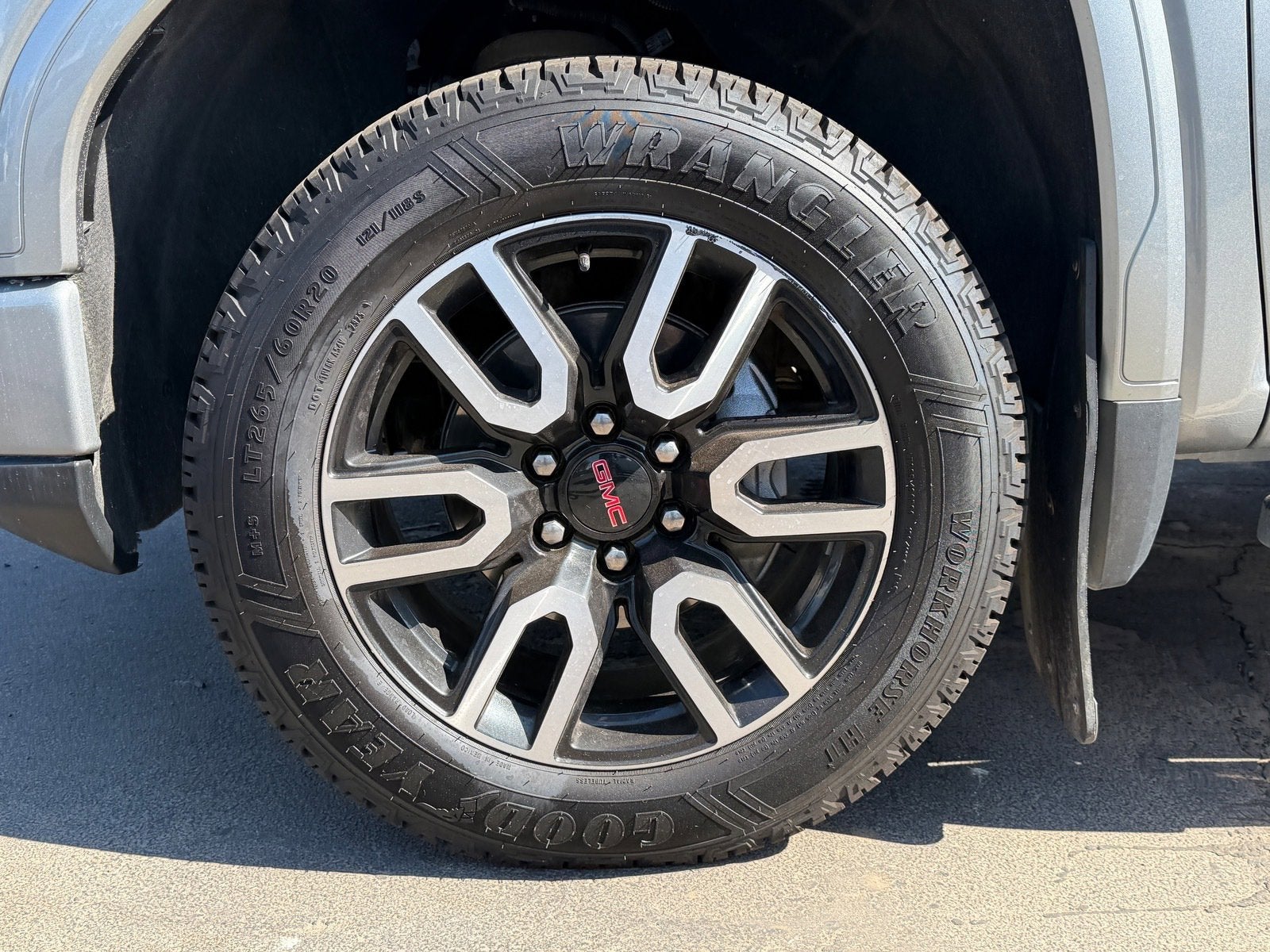 2024 GMC Sierra 1500 AT4