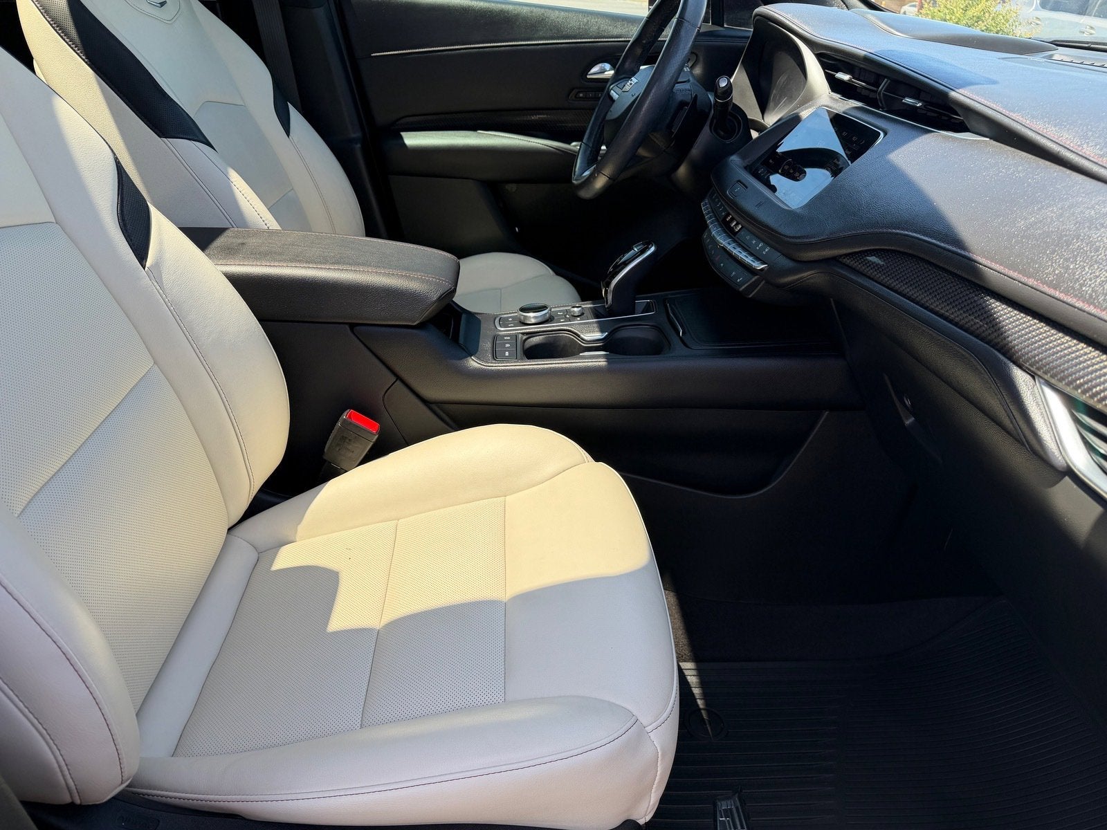 2021 Cadillac XT4 FWD Sport