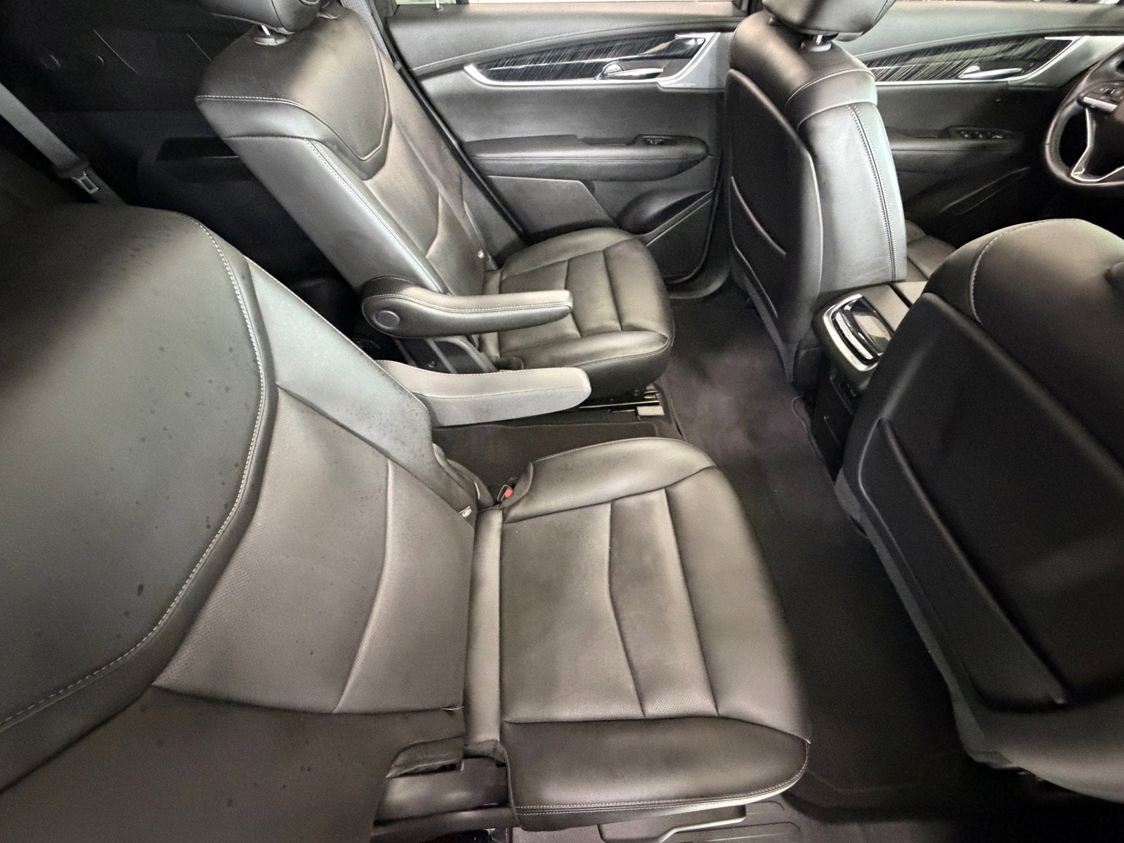 2025 Cadillac XT6 FWD Premium Luxury
