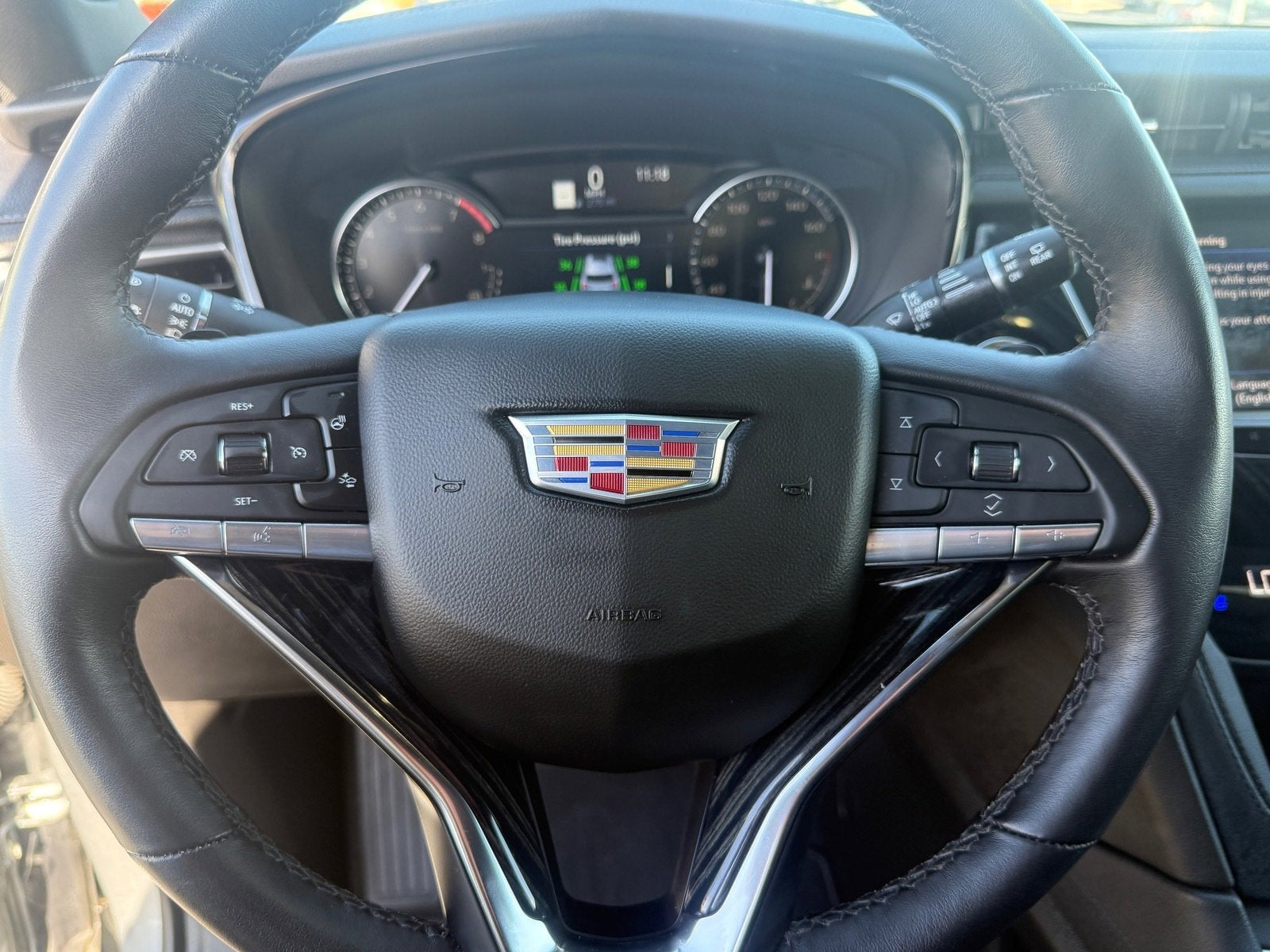 2025 Cadillac XT6 FWD Premium Luxury