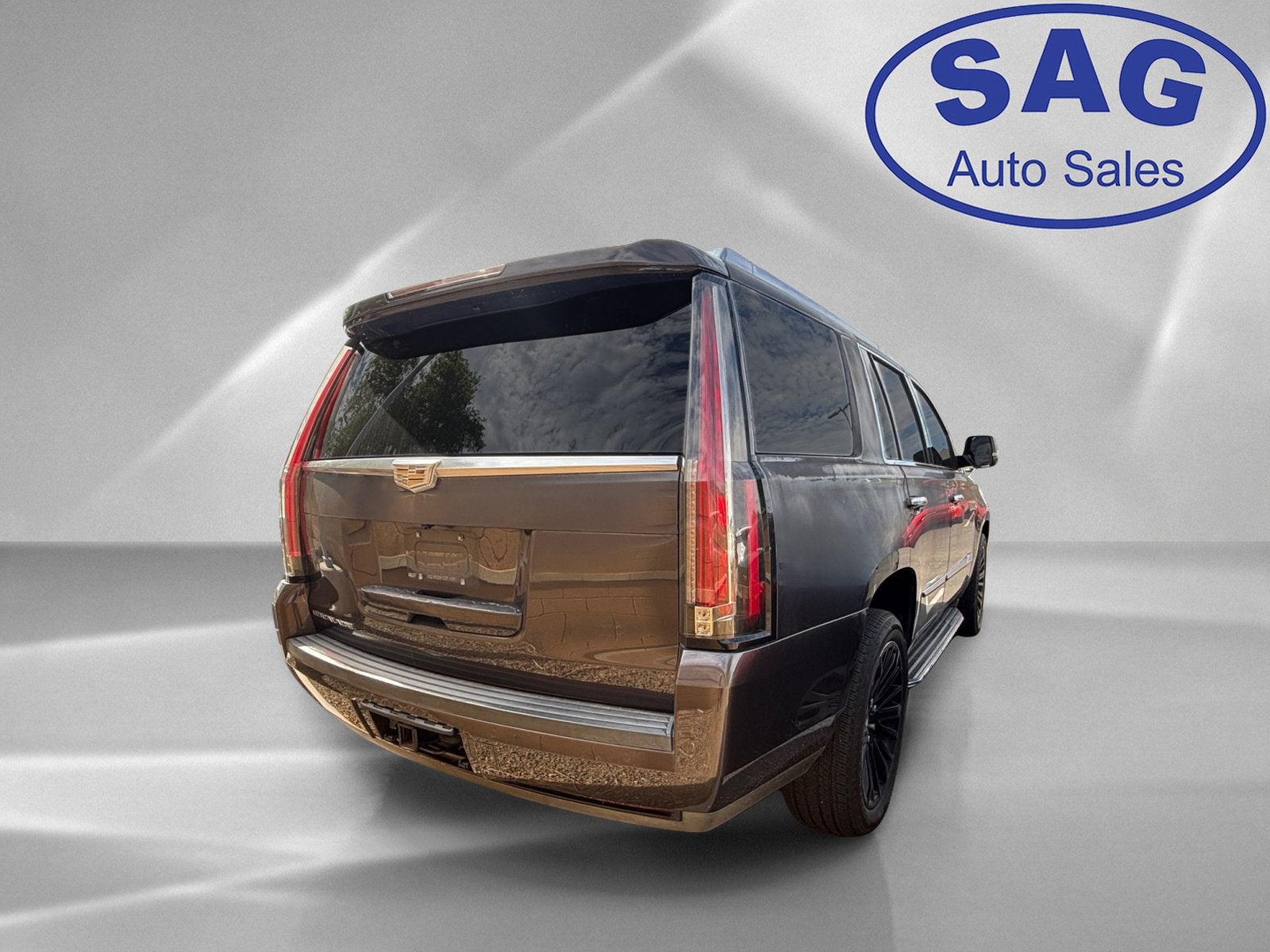 2016 Cadillac Escalade Luxury Collection