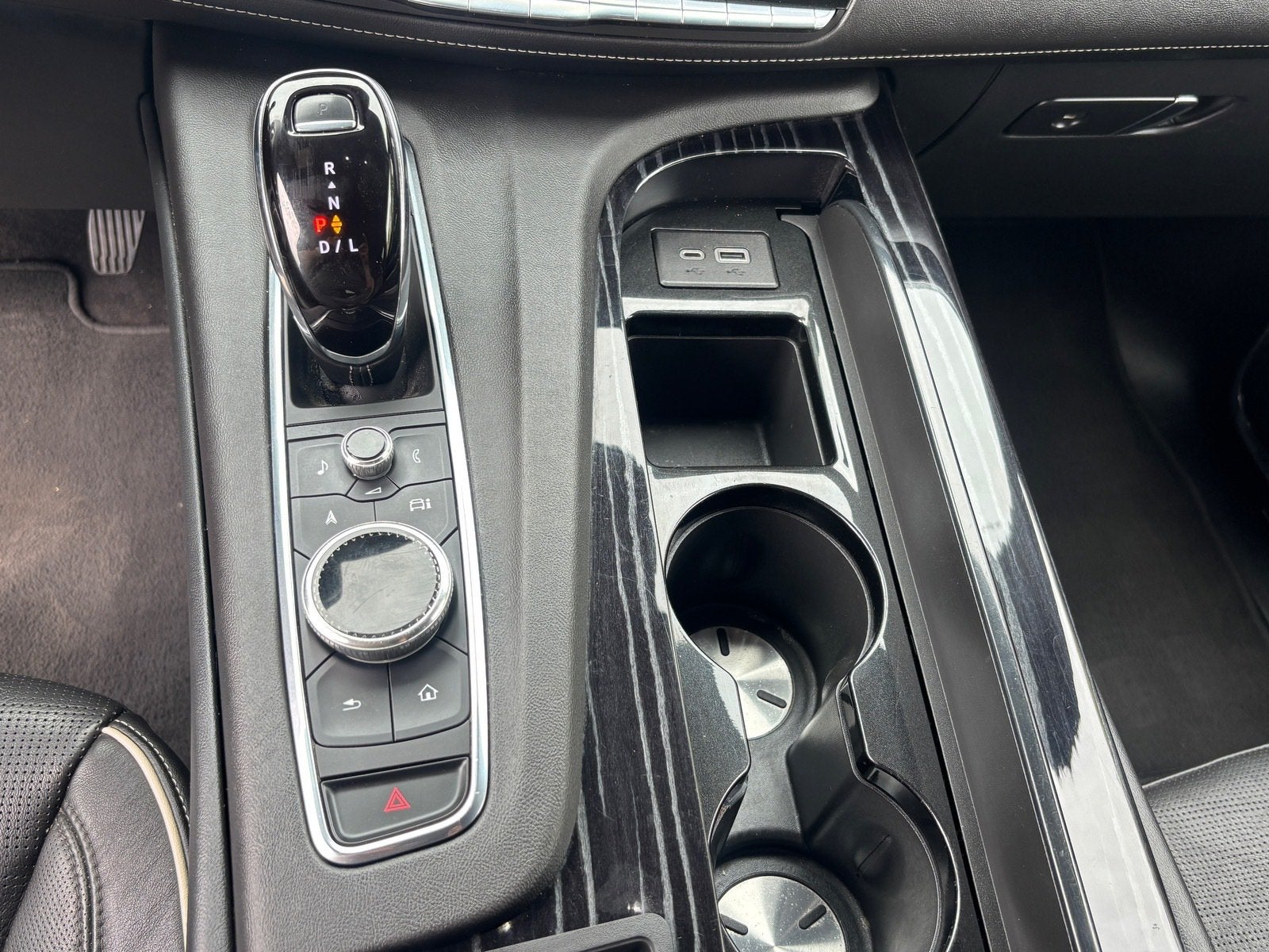 2023 Cadillac Escalade 4WD Sport