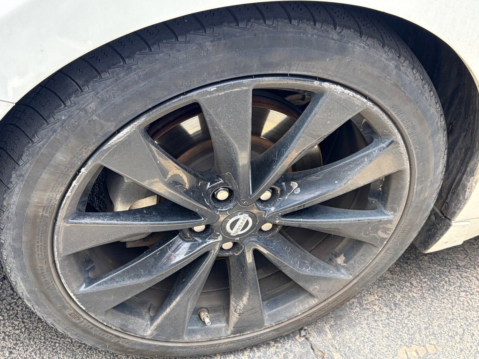 2017 Nissan Maxima SR