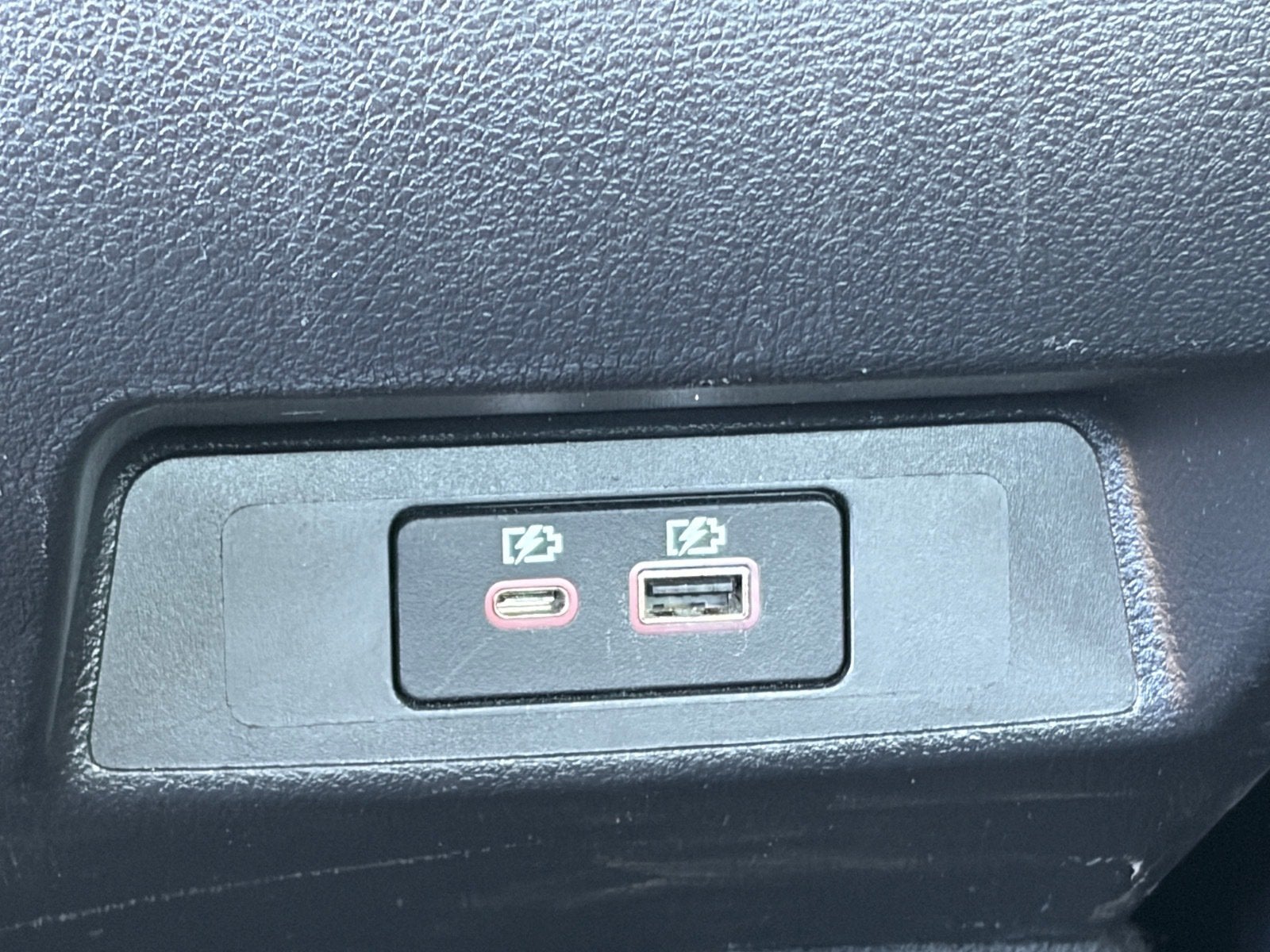 2025 Nissan Altima SV - Photo 14