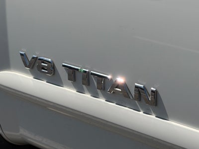 2014 Nissan Titan SV
