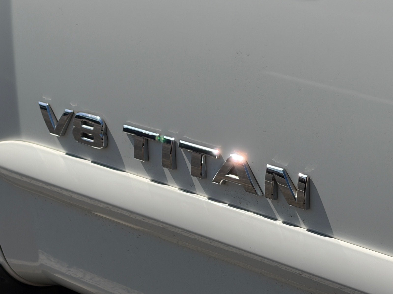 2014 Nissan Titan SV