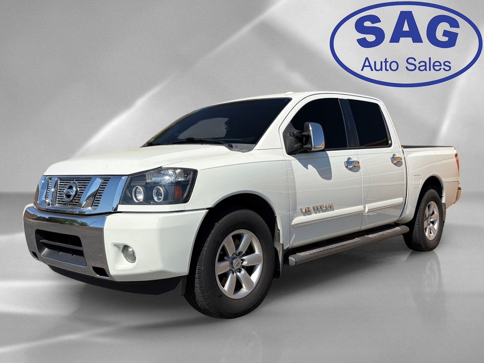2014 Nissan Titan SV