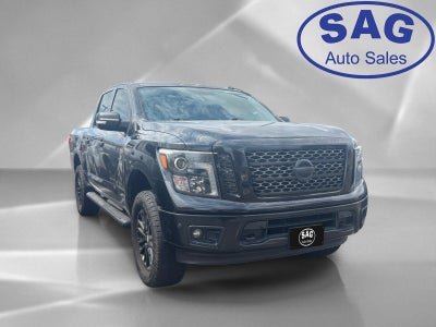 2018 Nissan Titan SV
