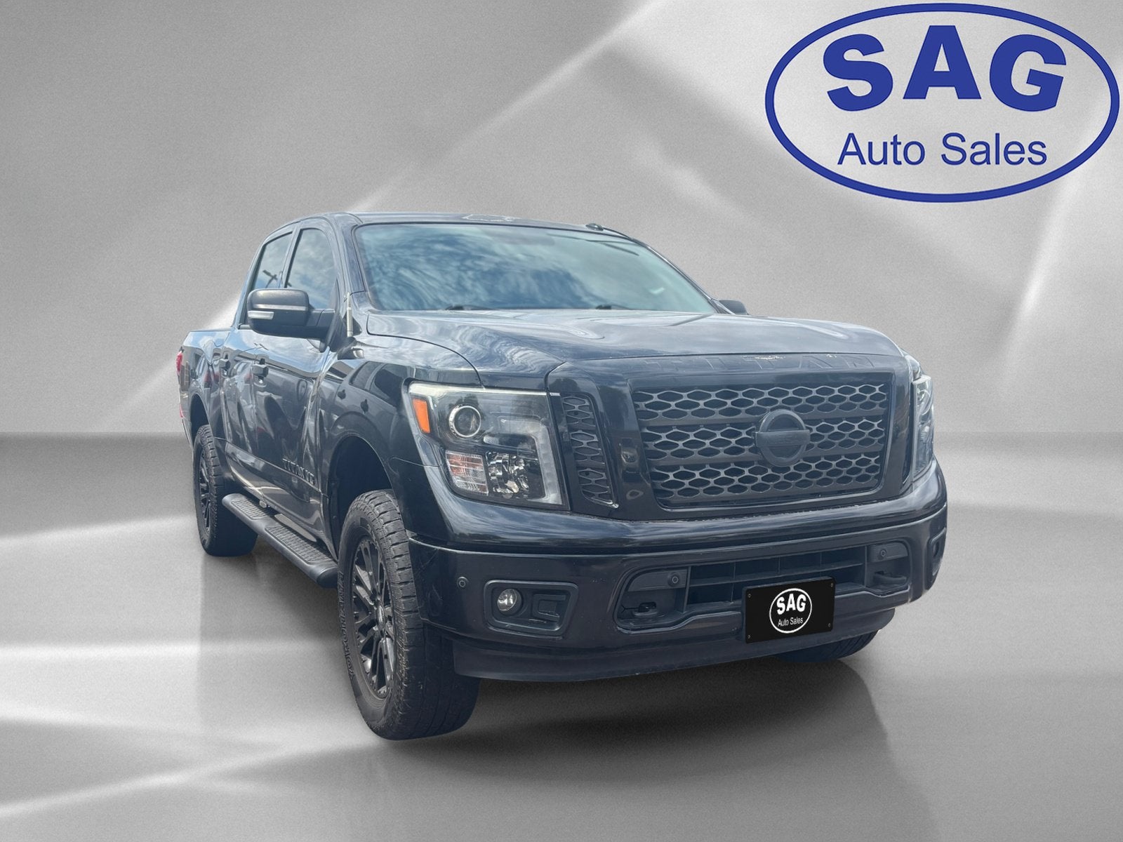 2018 Nissan Titan SV