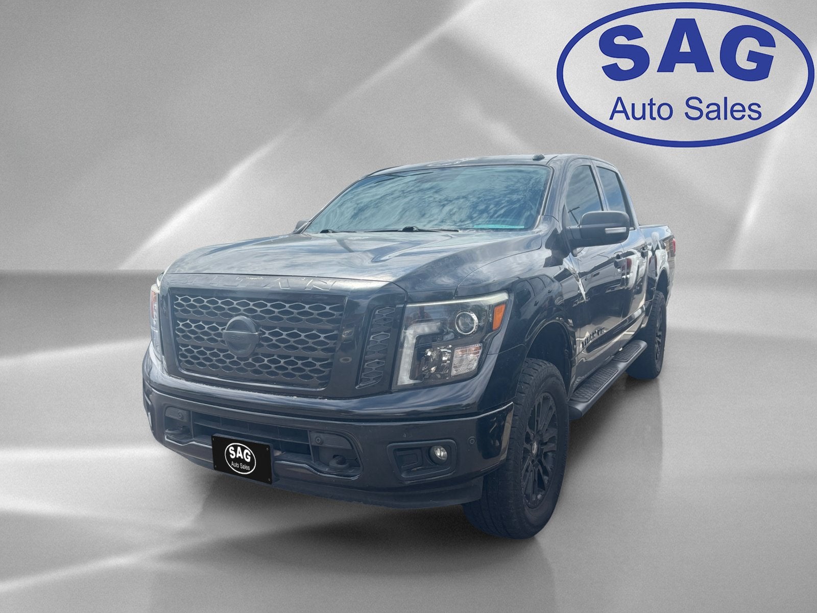 2018 Nissan Titan SV