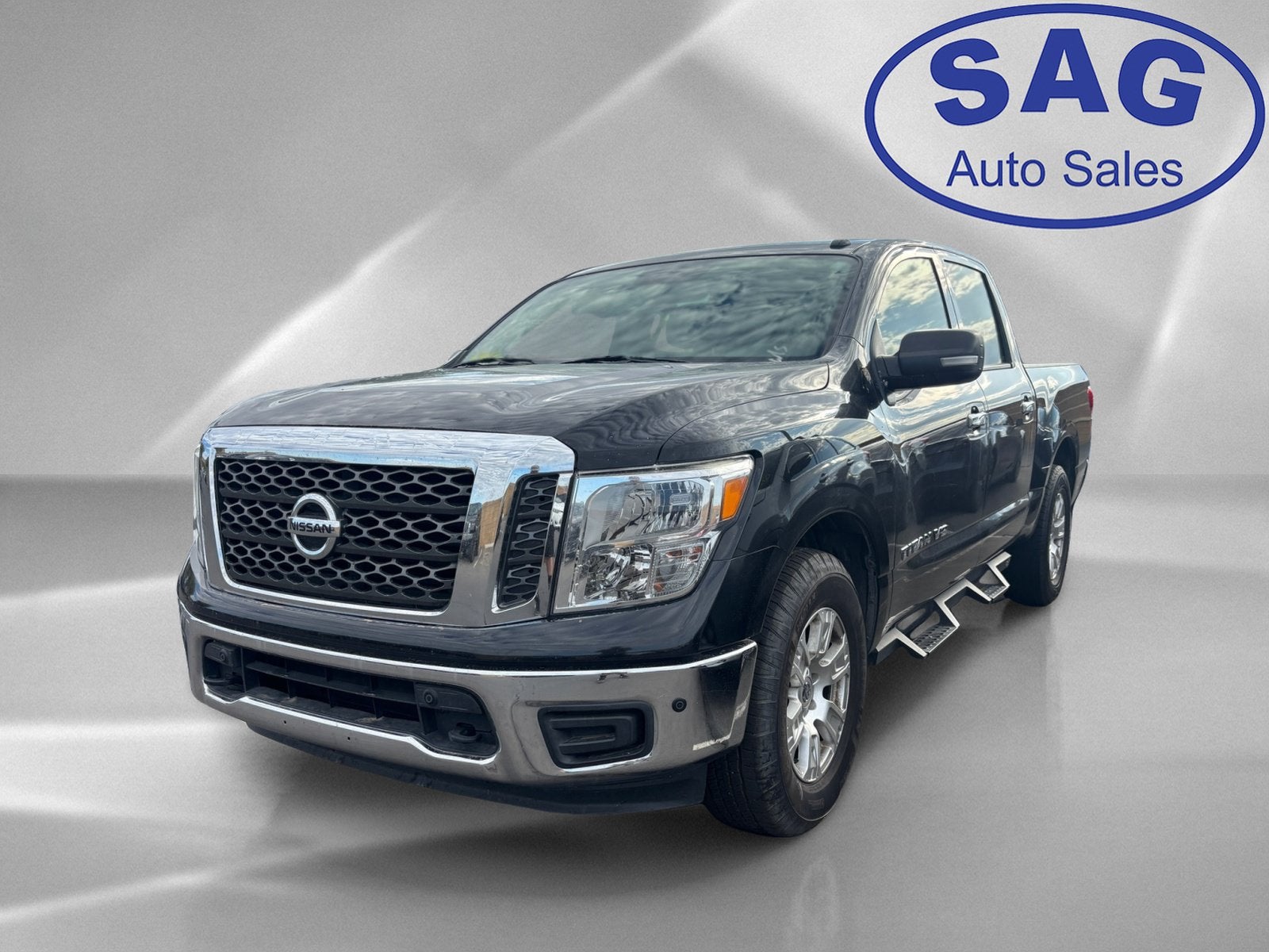 2018 Nissan Titan SV