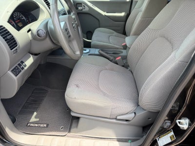 2021 Nissan Frontier SV