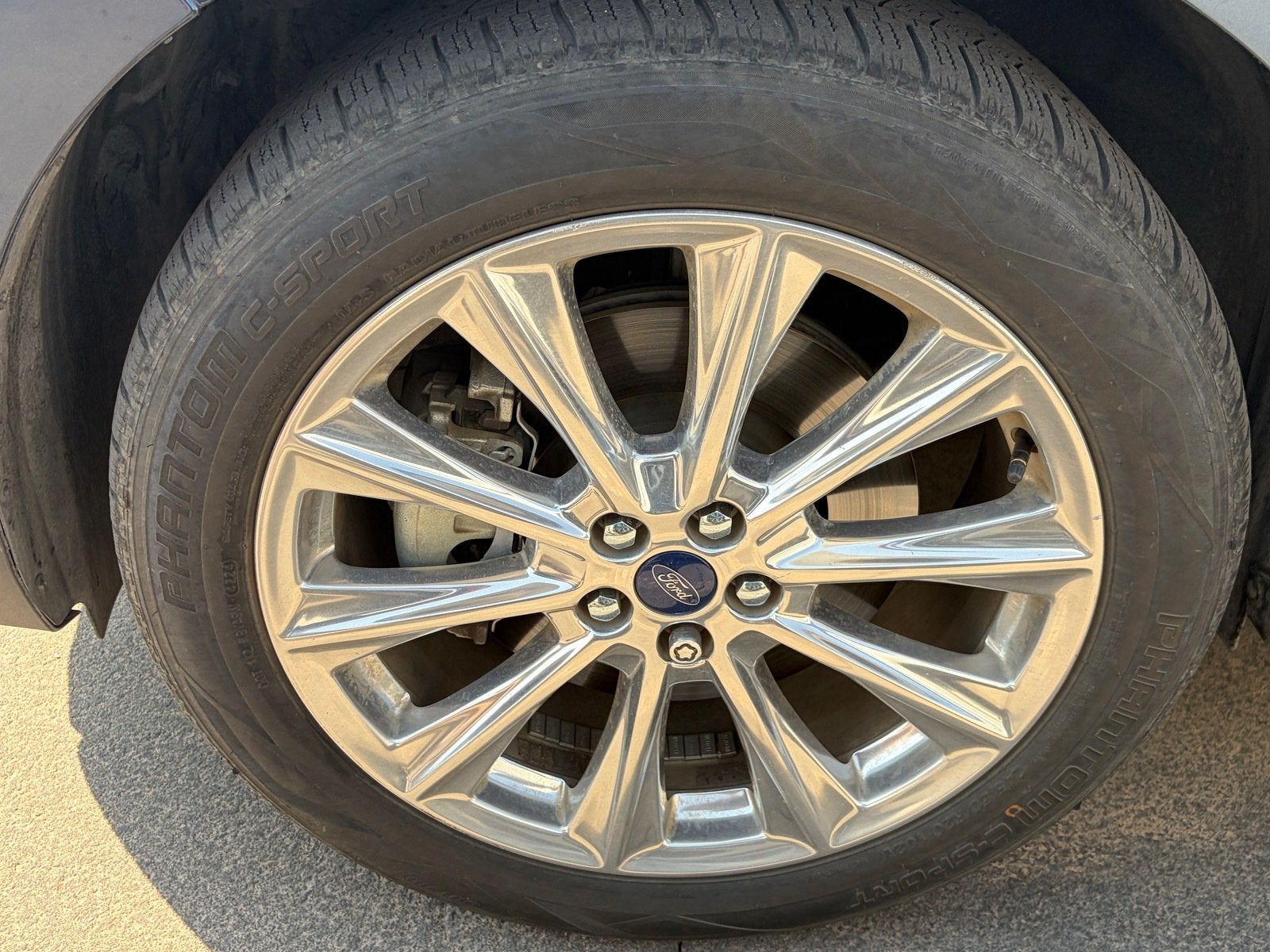 2017 Ford Edge Titanium